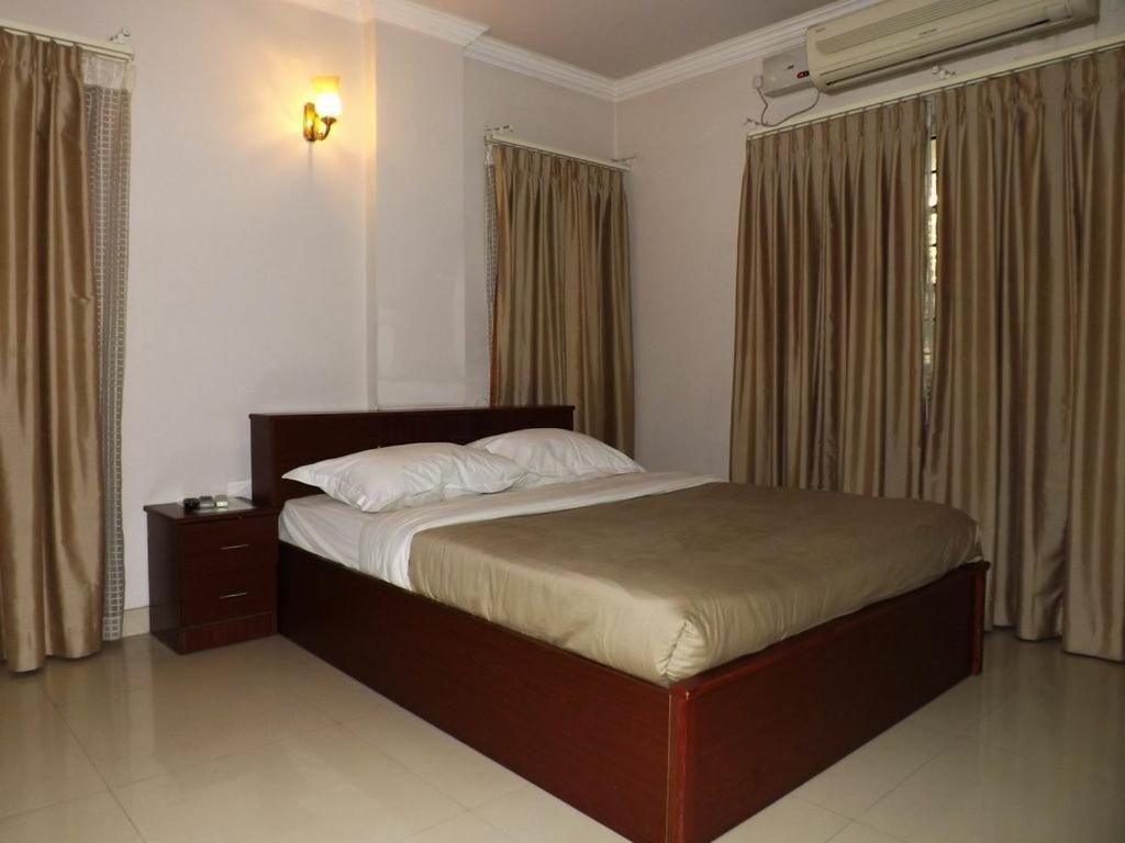 Aston Service Apartment Bangalore Dış mekan fotoğraf